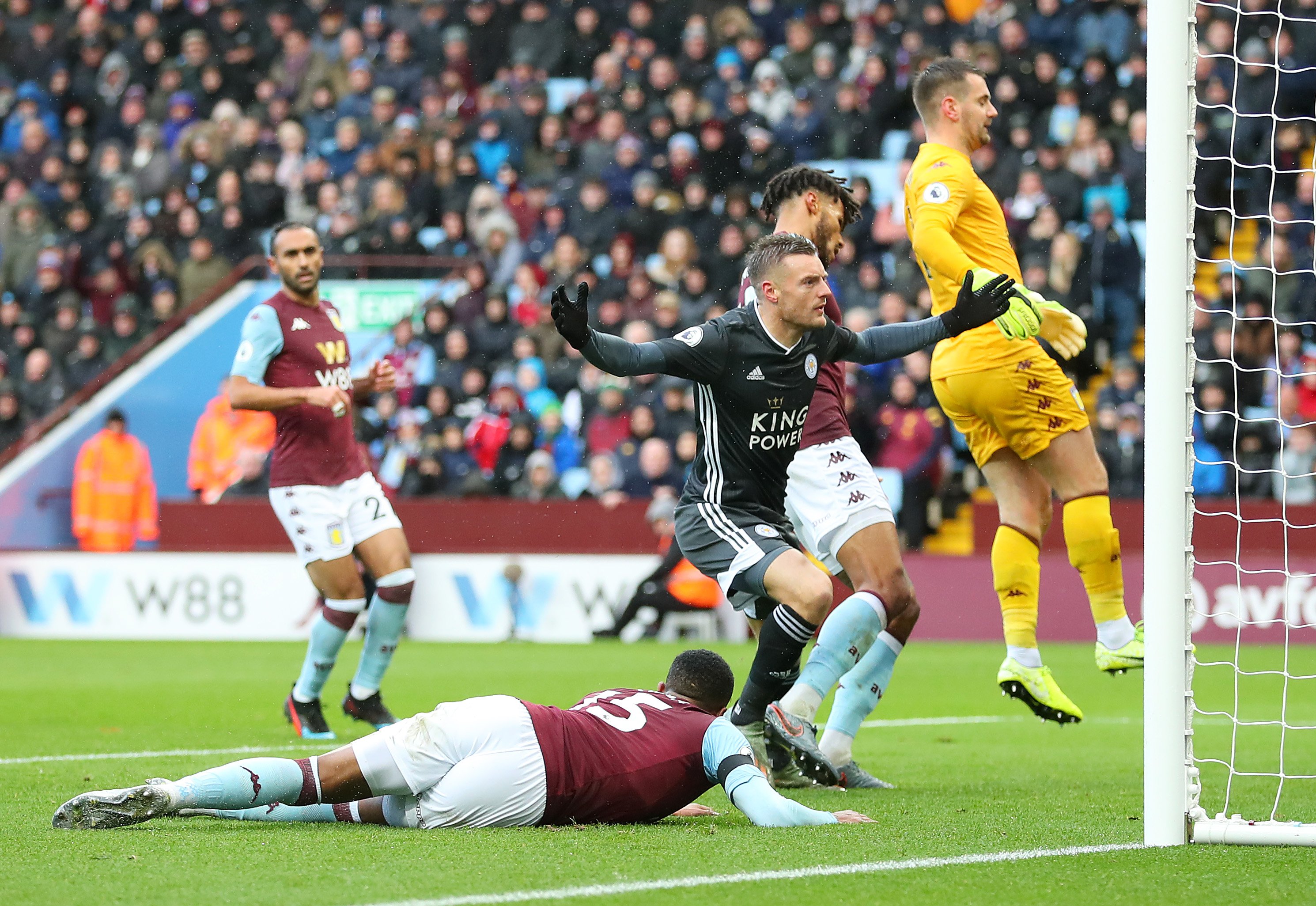 但胡金秋与 但胡金秋与